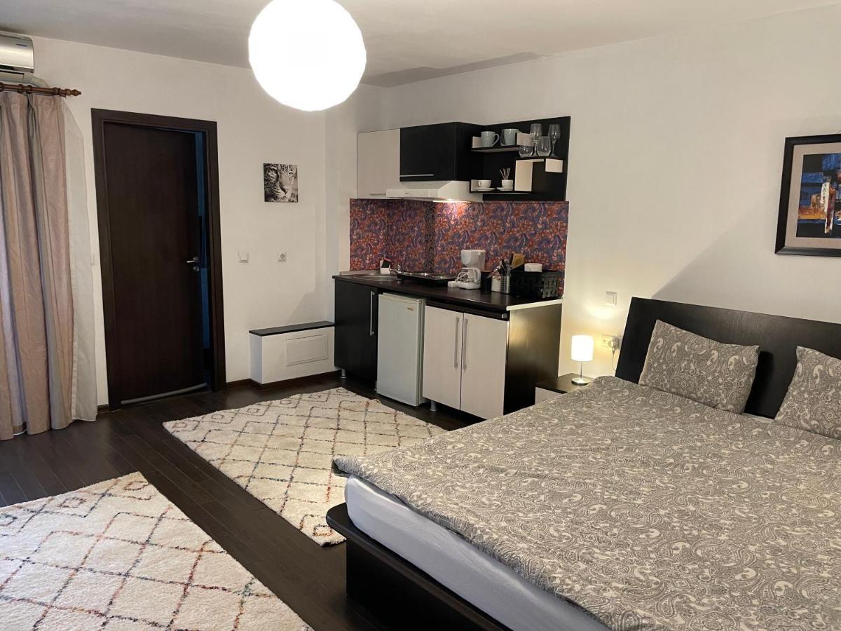 L'Atelier - Relax And Enjoy Your Stay Яссы Экстерьер фото